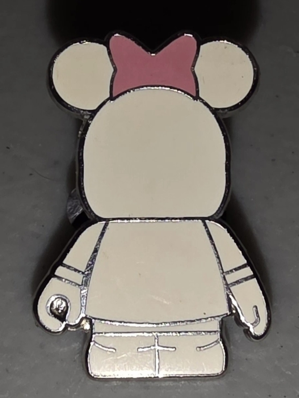Disney VHTF Rare Minnie Mouse Vinylmation Style Mini Bride Pin